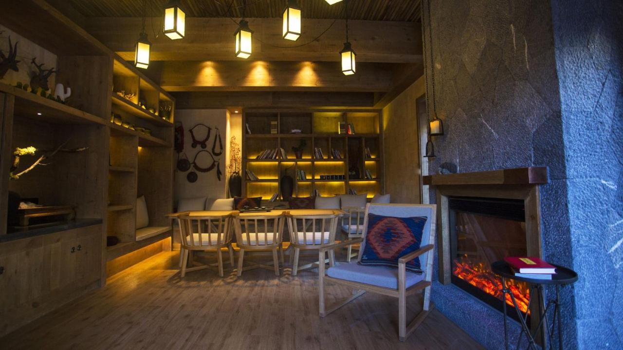 Отель Lux* Tea Horse Road Benzilan Экстерьер фото